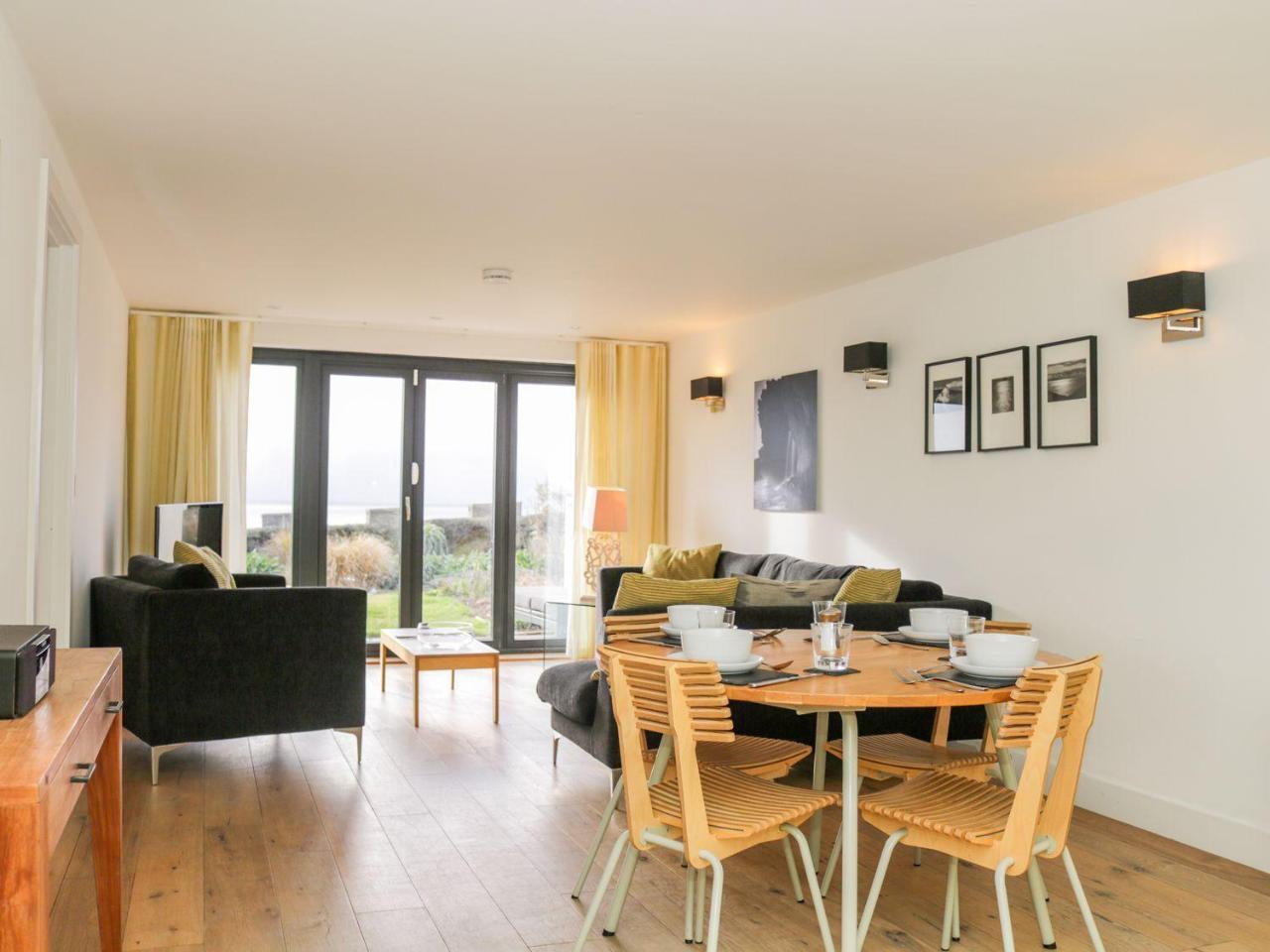 Gara Rock - Garden Apartment 7, 索尔科姆 外观 照片